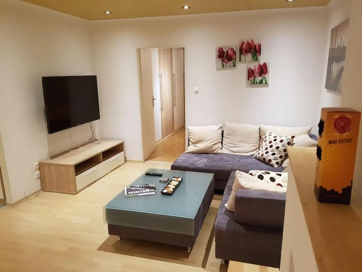 Esslinger Hauptstr Spacious Apartment With Loggia 维也纳