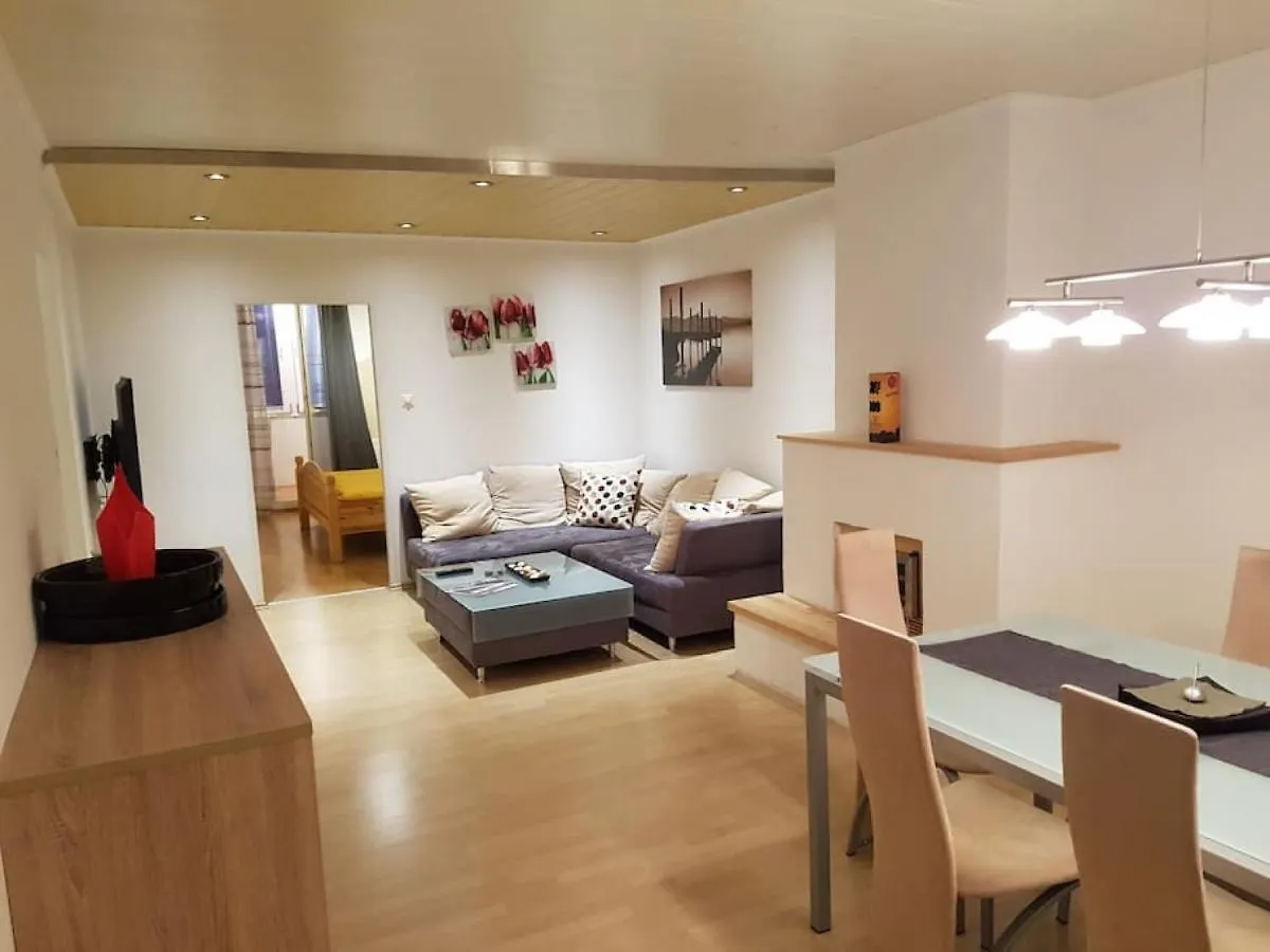 Esslinger Hauptstr Spacious Apartment With Loggia Vienna