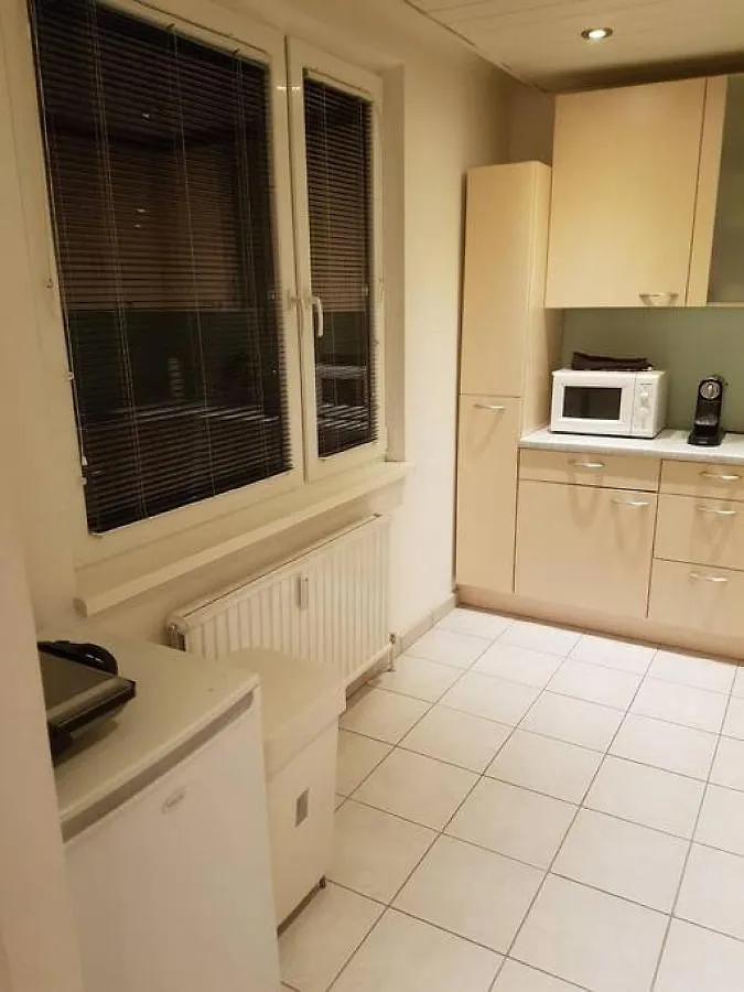 Esslinger Hauptstr Spacious Apartment With Loggia Vienna