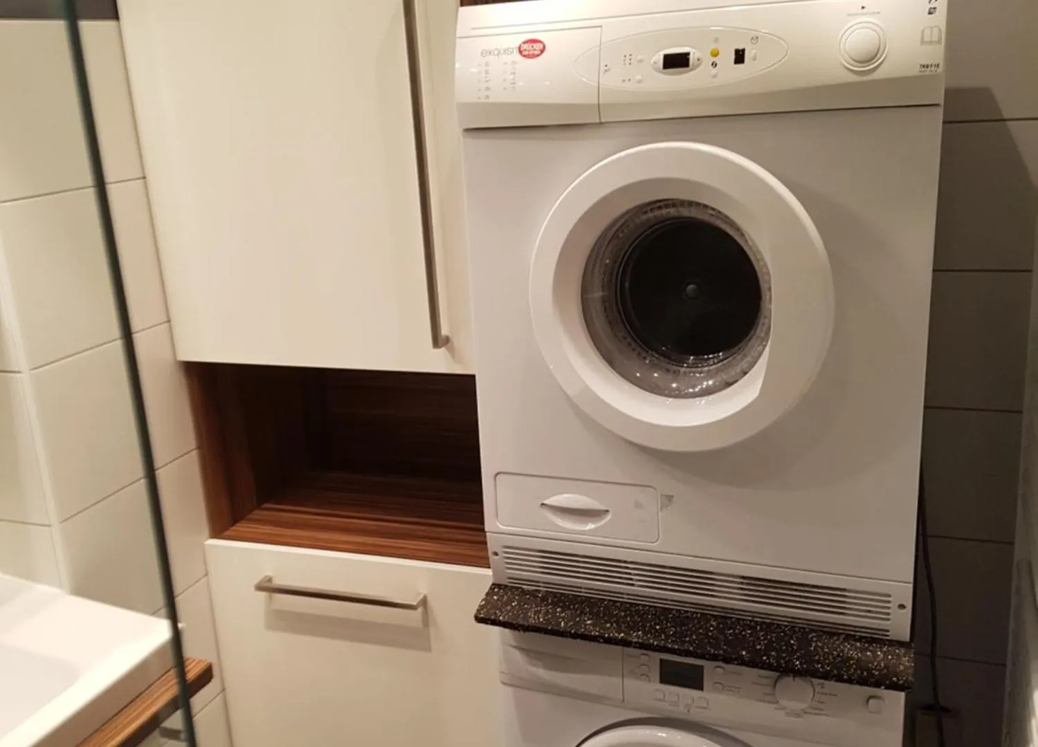 Esslinger Hauptstr Spacious Apartment With Loggia Vienna Austria